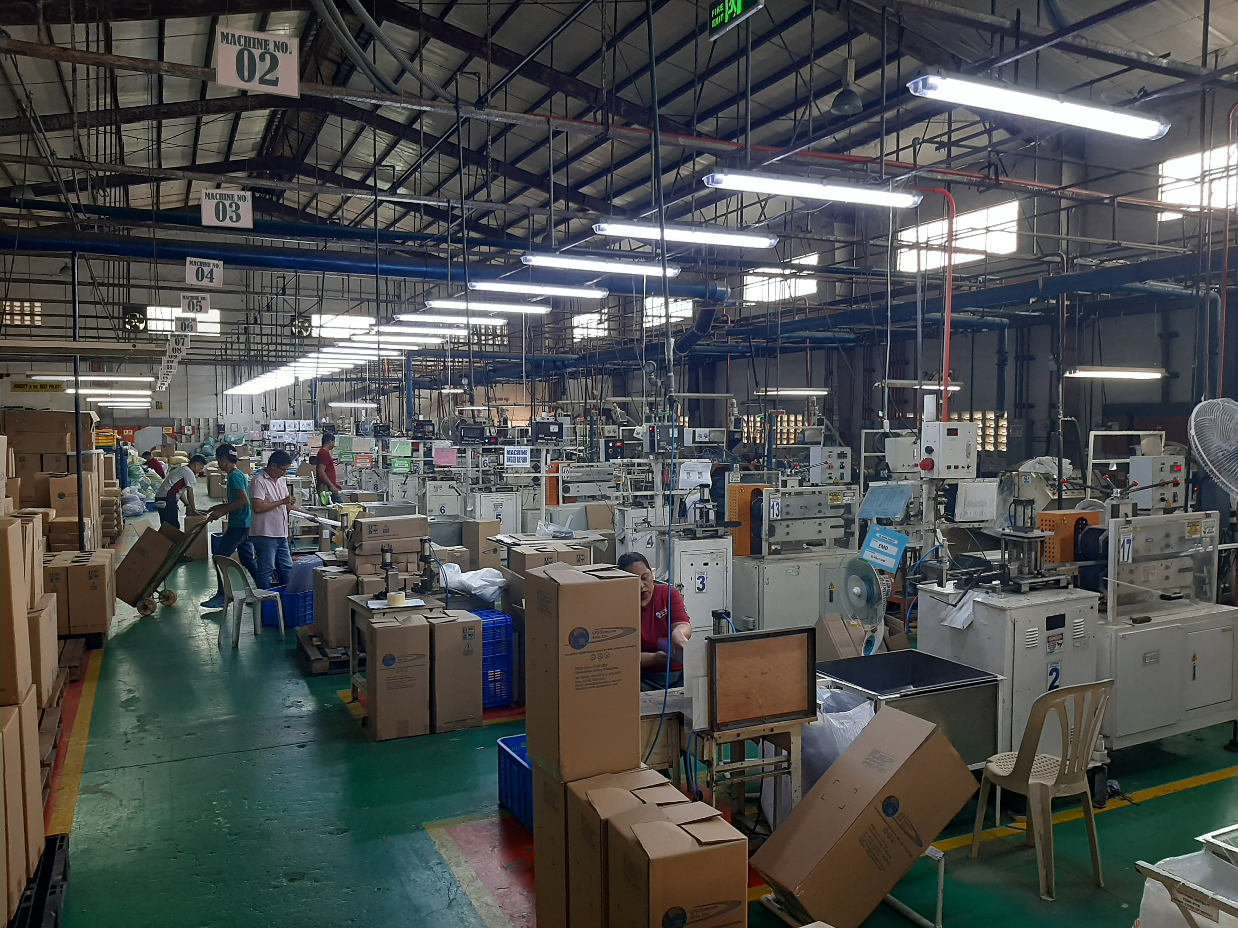 SPI Semicon Asia plastic extrusion production floor